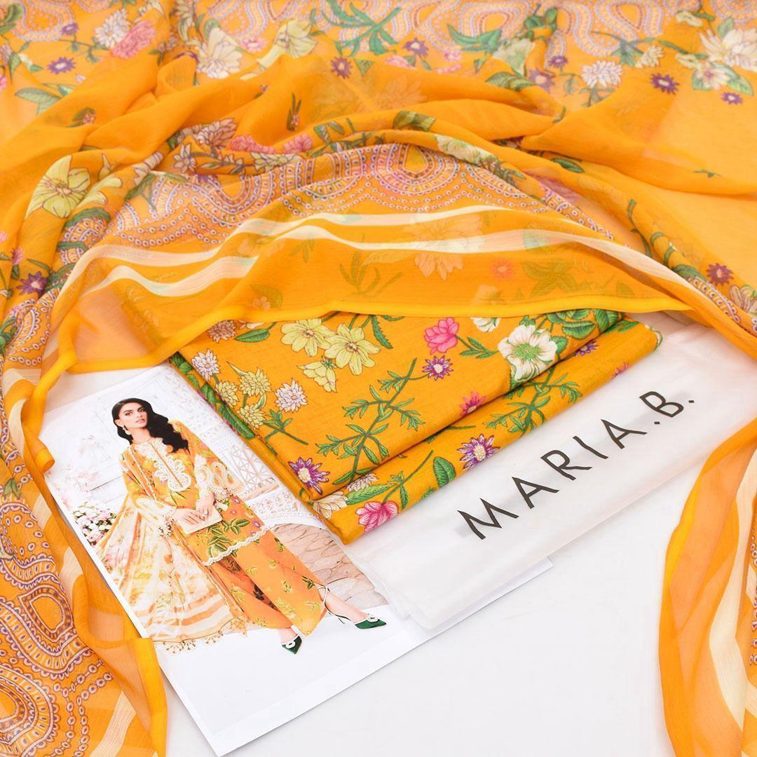 3 Pcs Women's Unstitched Printed Suit
