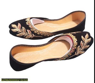 Women's Embroidered Khussa